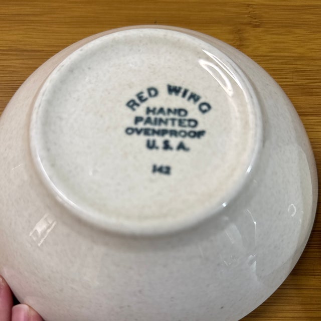 1950s Vintage Mid-Century Red Wing Pottery "Random Harvest" Bowls - Set of 2 For Sale - Image 5 of 6