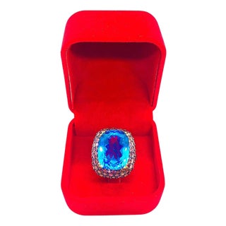 Bochic “Orient” Vintage London Blue Topaz & Pink Sapphire Ring Set In 18 K Gold For Sale