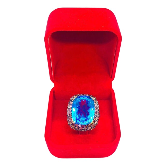 Bochic “Orient” Vintage London Blue Topaz & Pink Sapphire Ring Set In 18 K Gold For Sale