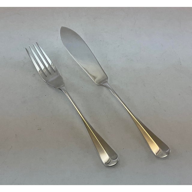 1980s 1980s A Set of Fish Eaters & Fish Servers, 26 Pieces,+ 12 Spoons Rattail- 38 pcs For Sale - Image 5 of 16