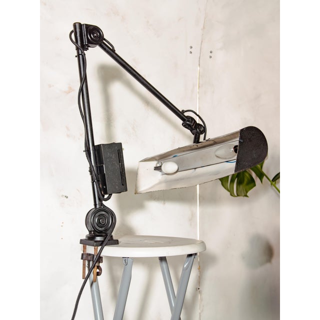Bauhaus Vintage Bauhaus Bankers Lamp with Adjustable Arm Clamp from Hala, 1930s For Sale - Image 3 of 17