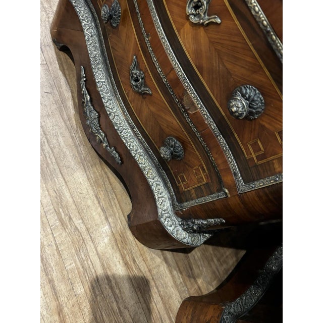 Napoleon III Chests of Drawers, 1800s, Set of 2 For Sale - Image 5 of 15