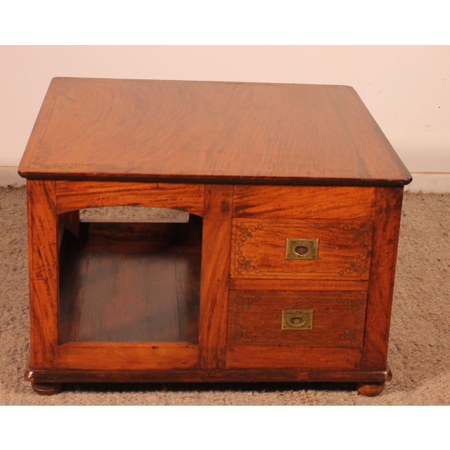 Superb and rare English side table or coffee table, also known as campaign furniture (furniture from the British Army). A...