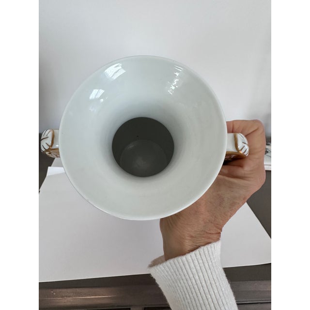 Neoclassical Vintage Vista Alegre Gilt Neo-Classical Porcelain Urn For Sale - Image 3 of 6