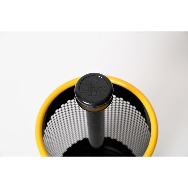 1970s Special Edition Black and Yellow Cribbio Umbrella Stand attributed to Barbieri, Italy, 1980s For Sale - Image 5 of 11