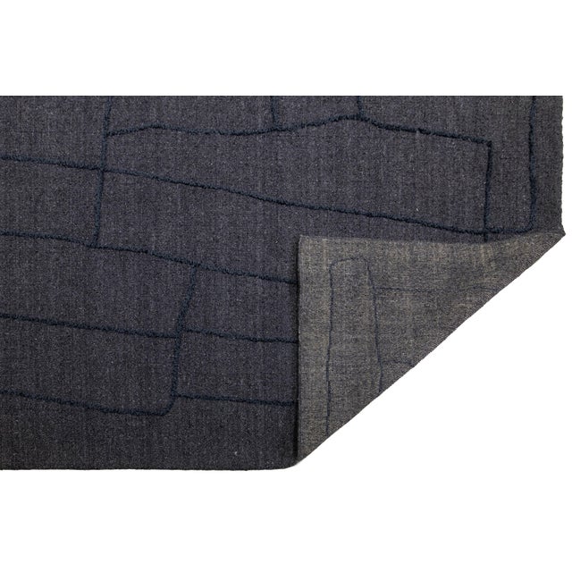 12 X 15 Contemporary Hand Loom Wool Rug in Gray With Abstract Design For Sale - Image 4 of 10