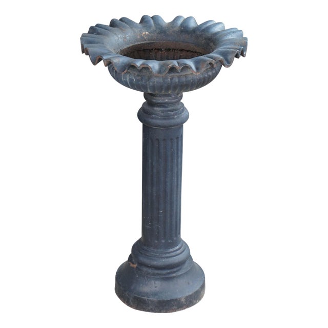 Antique 19th C. English Cast Iron Corinthian Pedestal Urn Jardiniere Planter 28" For Sale