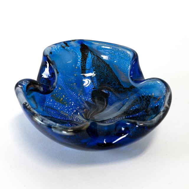 1960s Italian Murano Style Art Glass Blue Bowl / Ashtray For Sale In Boston - Image 6 of 9