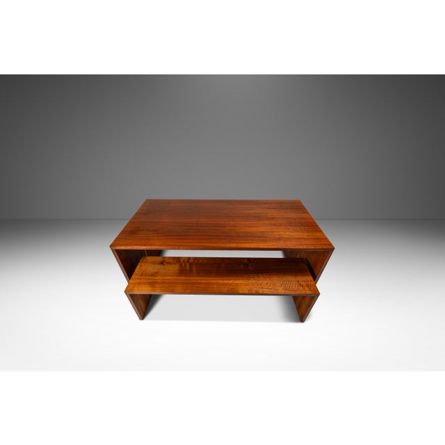 Substantial Handmade Minimalist MCM Custom-Made Studio / Gallery Dining Table W/ Matching Benches Set in Walnut, Usa, C. 1980s For Sale - Image 4 of 17