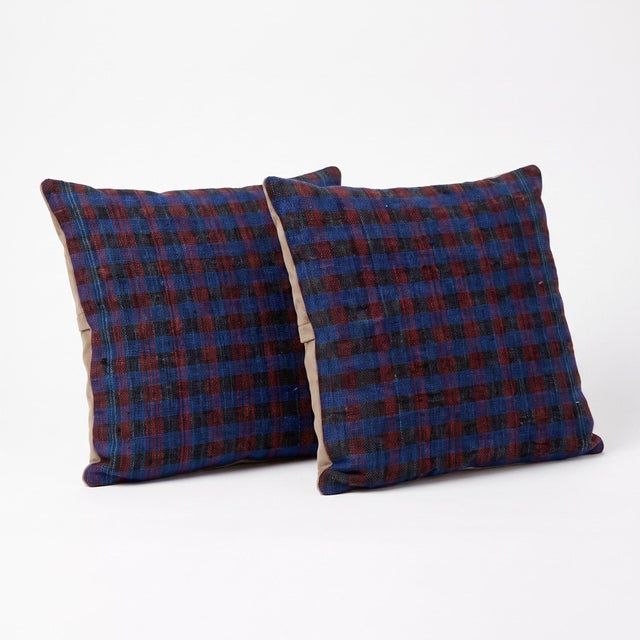 Mid-Century Modern Bohemian Turkish Kilim Pillow Cover 20'' X 20'' - Set of Two For Sale - Image 3 of 4