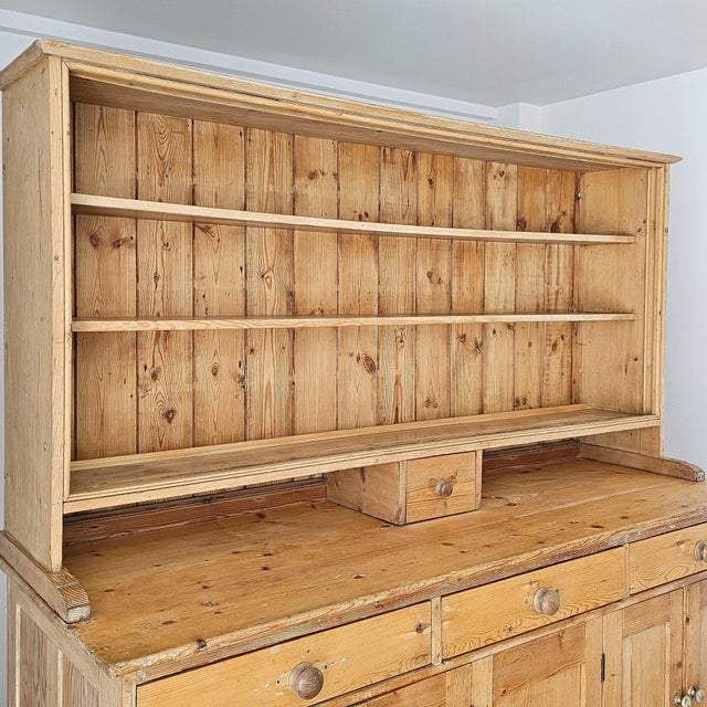 Antique English Pine Dresser Base & Plate Rack - Circa 1870 For Sale - Image 4 of 17