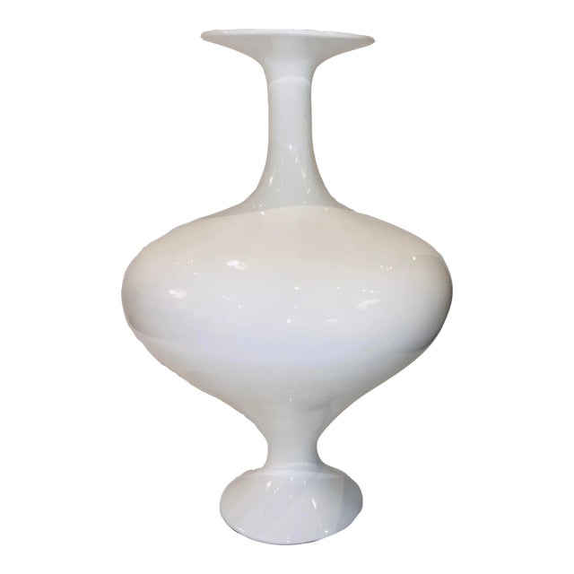 Contemporary White Lacquered Resin Vase For Sale