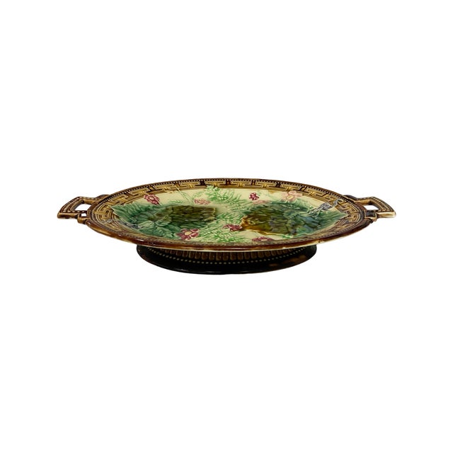 English Late 19th Century Victorian Majolica Oval Leaf, Fern and Greek Key Pedestal Dish With Handles For Sale - Image 3 of 5