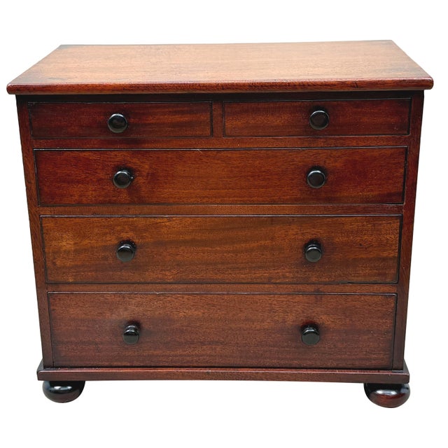 Brown Mid-19th Century Mahogany Miniature Chest of Drawers, 1850 For Sale - Image 8 of 12