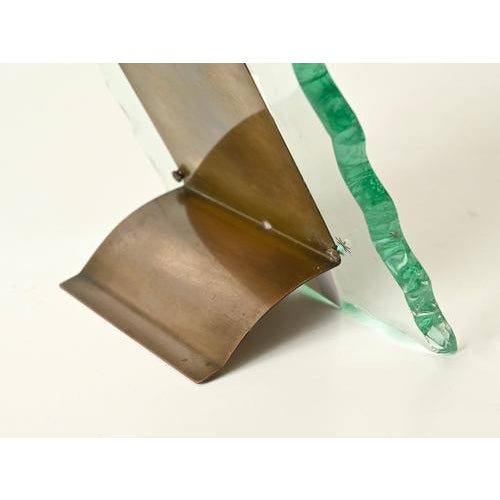 Metal Large Nile Green Chiseled Crystal and Brass Photo Frame from Fontana Arte, Italy, 1940s For Sale - Image 7 of 15
