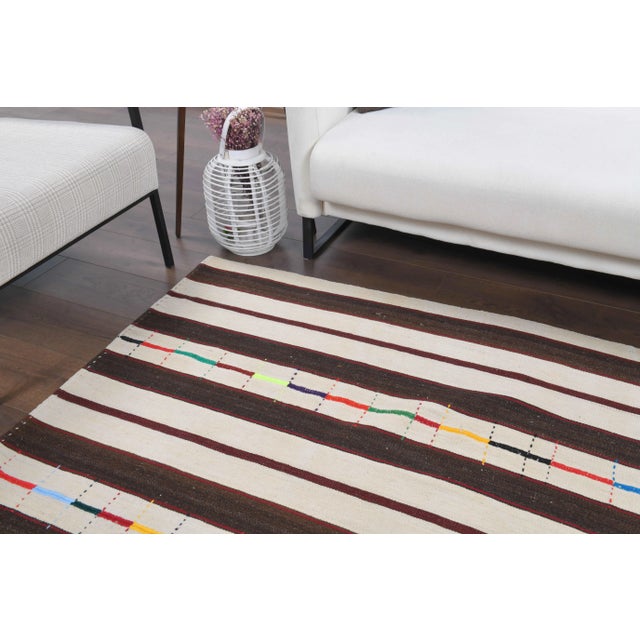 Beige Vintage Turkish Oushak Handmade Wool Cotton Beige Kilim Area Rug For Sale - Image 8 of 11