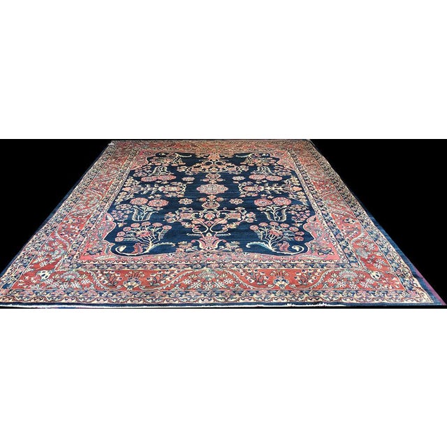 I spotted this beauty from an estate sale in arizona. When I saw it from far away I didn't think that could be a ferahan...