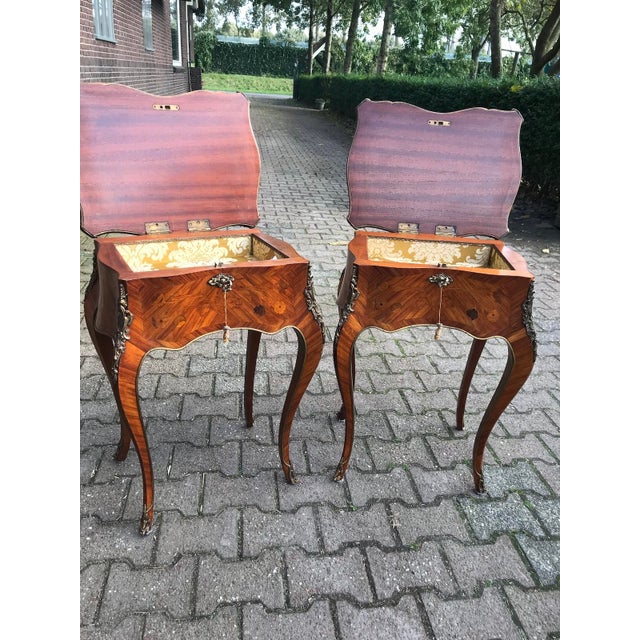 1850s French Louis XV Fruitwood Marquetry Side Tables Pair For Sale - Image 6 of 18