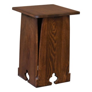Mission Oak Tabouret Side Table - Walnut (W1) For Sale