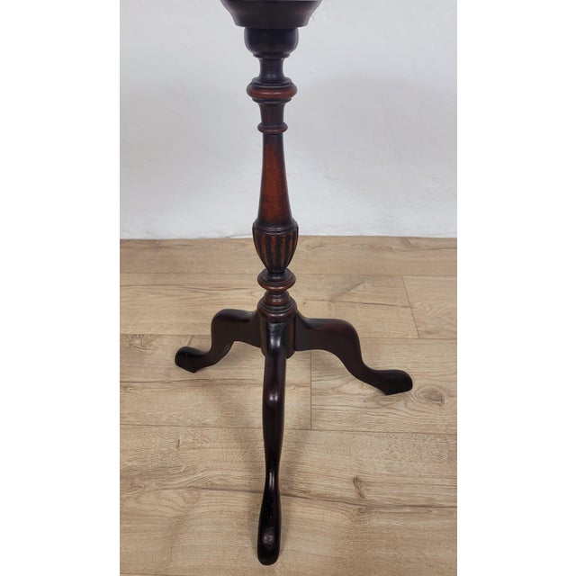 Wood Victorian English Tripod Circular Wine Table in Mahogany, 1890 For Sale - Image 7 of 13