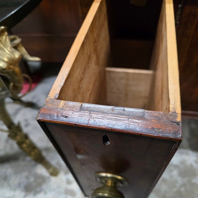 Late 18th Century Antique Circa 1795-1810 English George III Flame Mahogany Cabinet Sideboard With Cellarette Drawers For Sale - Image 5 of 18