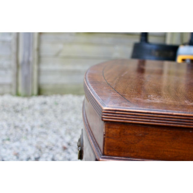 George III Mahogany Bowfront Chest of Drawers For Sale - Image 3 of 7