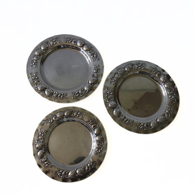 Vintage Silver Plated Plates, 1950s, Set of 3 For Sale - Image 4 of 6