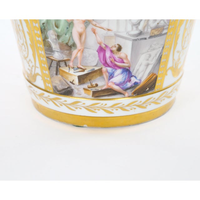 Ceramic 19th Century Hand-Painted Paris Porcelain Cachepots With Gilt Details For Sale - Image 7 of 12