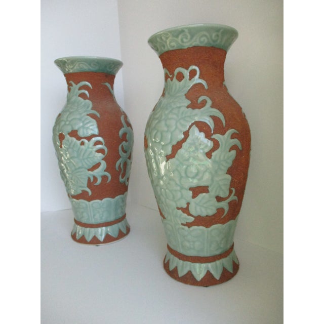 Maitland - Smith Large Handmade Maitland Smith Turquoise & Terra Cotta Vases For Sale - Image 4 of 10