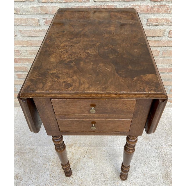 English Regency Walnut Table with Wings, 1890s For Sale - Image 14 of 18