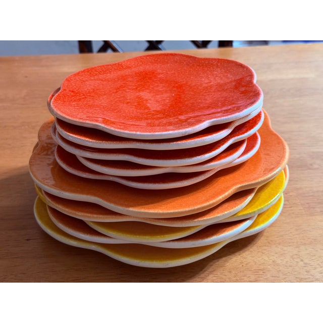 Rustic European Late 20th Century Italian Flower Shaped Ceramic Dinnerware - Set of 10 For Sale - Image 3 of 10