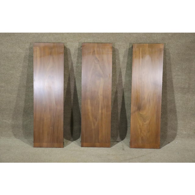 Mid 20th Century Drop Leaf Dining Table / Extra Leaves For Sale In Philadelphia - Image 6 of 12