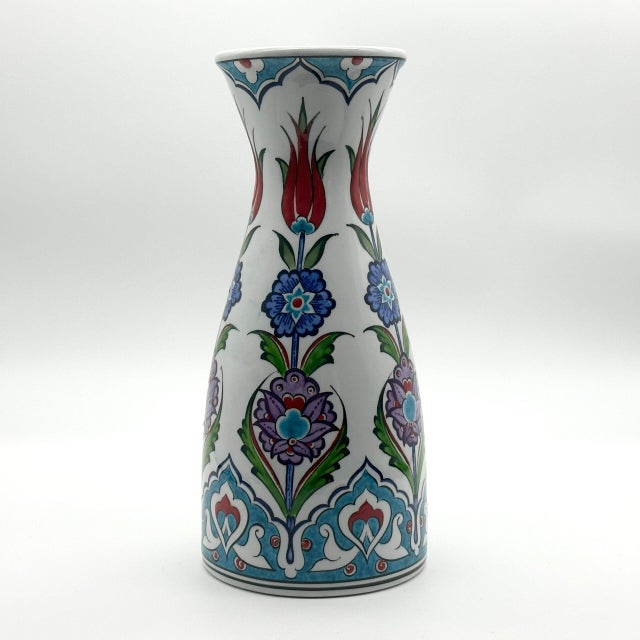 2020s Handmade Ceramic Vase (25cm) Traditional Turkish Red Tulip & Purple Floral Pattern – Elegant Conical Art Decor For Sale - Image 5 of 6