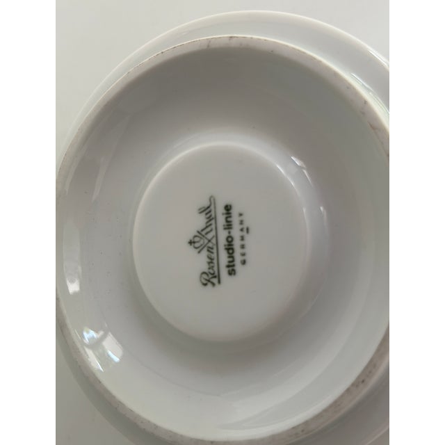 Postmodern White Asimmetria Warmer by Björn Wiinblad for Rosenthal Studio Linie, 1992 For Sale - Image 3 of 6