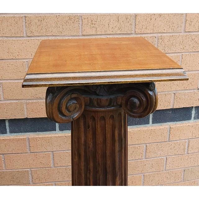 Wood Early 20th Century Pair of Mahogany Ionic Order Style Column-Form Pedestals For Sale - Image 7 of 10