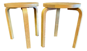 Pair - Artet Alvar Aalto Original Design - Three Legged Stool Model 60 - Honey Stained - 2004