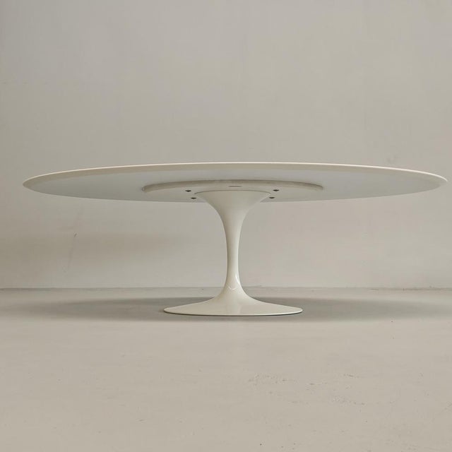 Large Oval Table by Eero Saarinen for Knoll, 2000s For Sale - Image 15 of 18