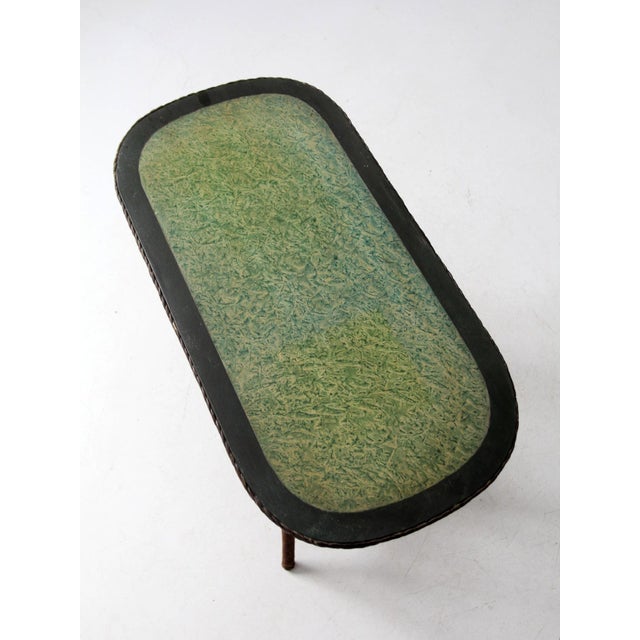 Early 20th Century American Wicker Accent Table For Sale - Image 6 of 16