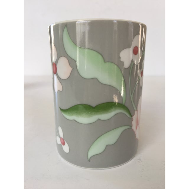 Set of Three - Fitz and Floyd Mugs in "Chanson Des Fleurs" Pattern Made in Japan For Sale - Image 6 of 12