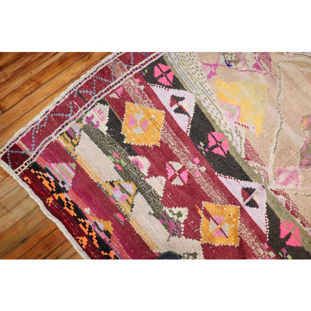 Vintage Zabihi Rug Collection Turkish Rug For Sale In New York - Image 6 of 9
