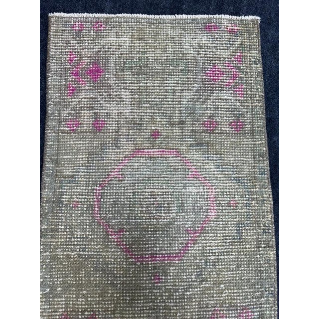 Turkish Yastik Rug 1'6" x 2'11" For Sale - Image 4 of 5