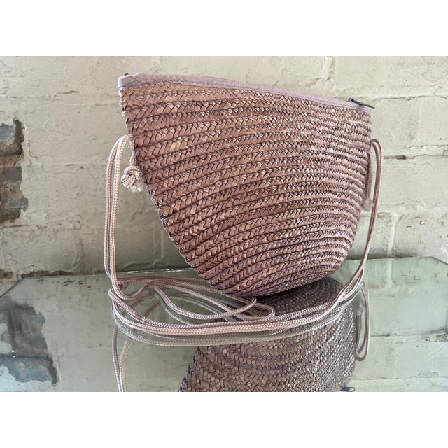 1980s Vintage 1980s Lavender Woven Crossbody Bag For Sale - Image 5 of 5