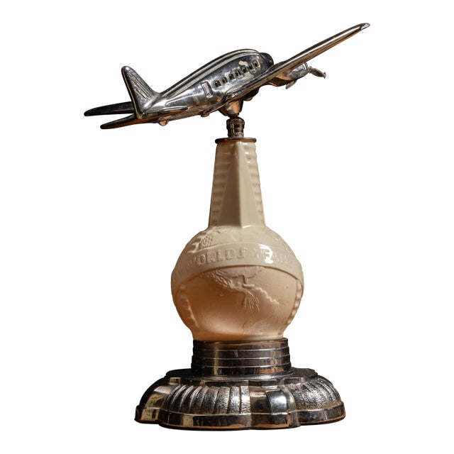 1939 World's Fair Dc-3 Lamp With Uranium Glass For Sale