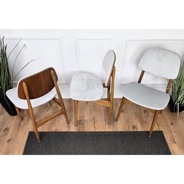 Wood Mid-Century Modern Italian Walnut Wood Dining Chairs, 1950s, Set of 6 For Sale - Image 7 of 10