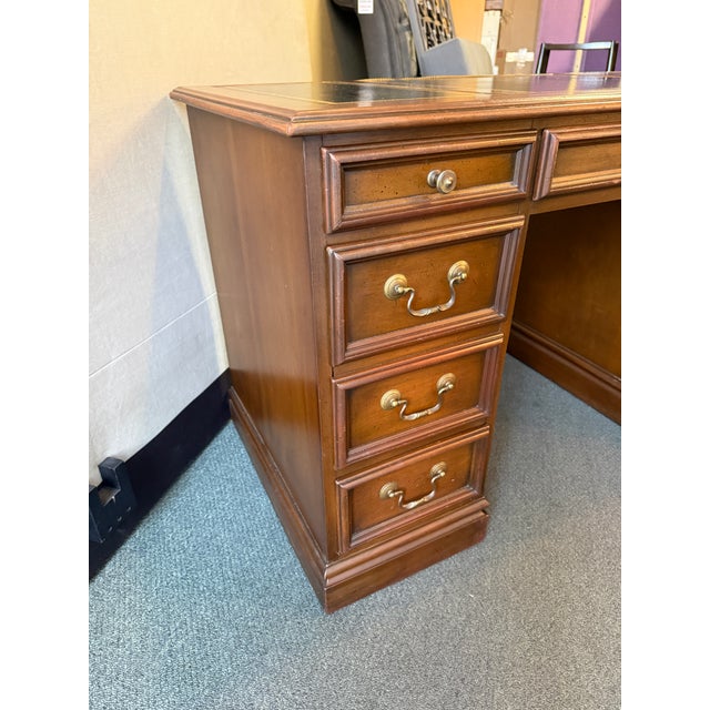 Sligh/Lowry Double Pedestal Executive Desk For Sale - Image 11 of 12