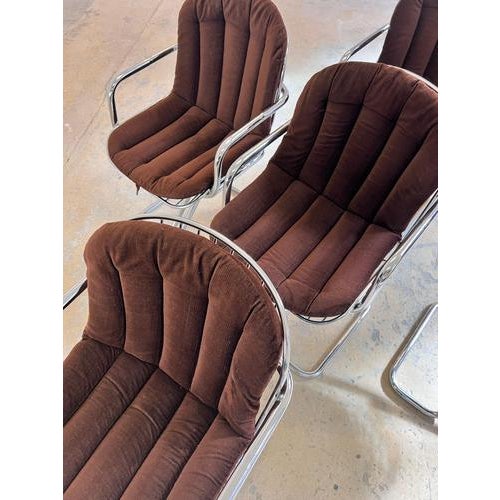 This cantilever chair by Gastone Rinaldi for Rima is an iconic Space Age design object, perfectly capturing the innovative...