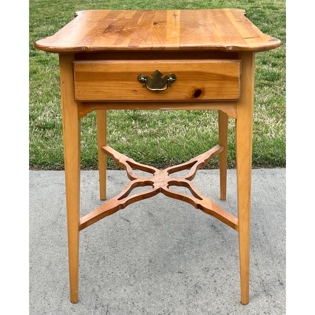 Wood Thomasville Replicas Pine Porringer Top Side Table For Sale - Image 7 of 12
