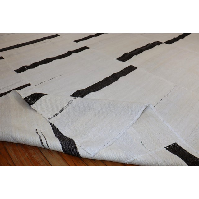 White 20th Century Zabihi Collection Turkish Kilim - 10' x 12'9" For Sale - Image 8 of 9