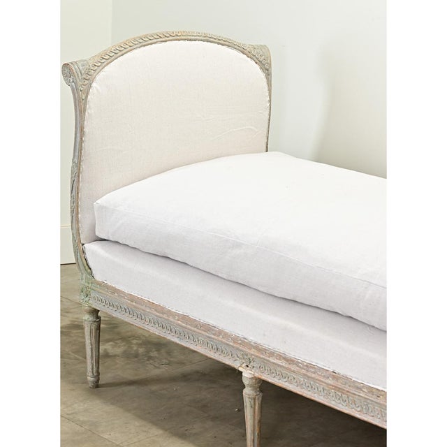 Swedish Gustavian 18th Century Large Painted Daybed For Sale - Image 9 of 12