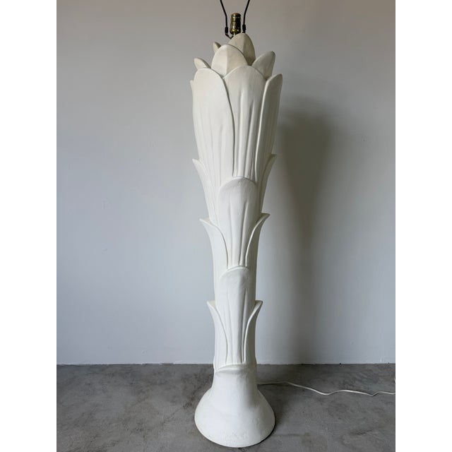 1980's Vintage Palm Beach-Style Sculptural Palm Leaf Plaster Floor Lamp For Sale In Miami - Image 6 of 13